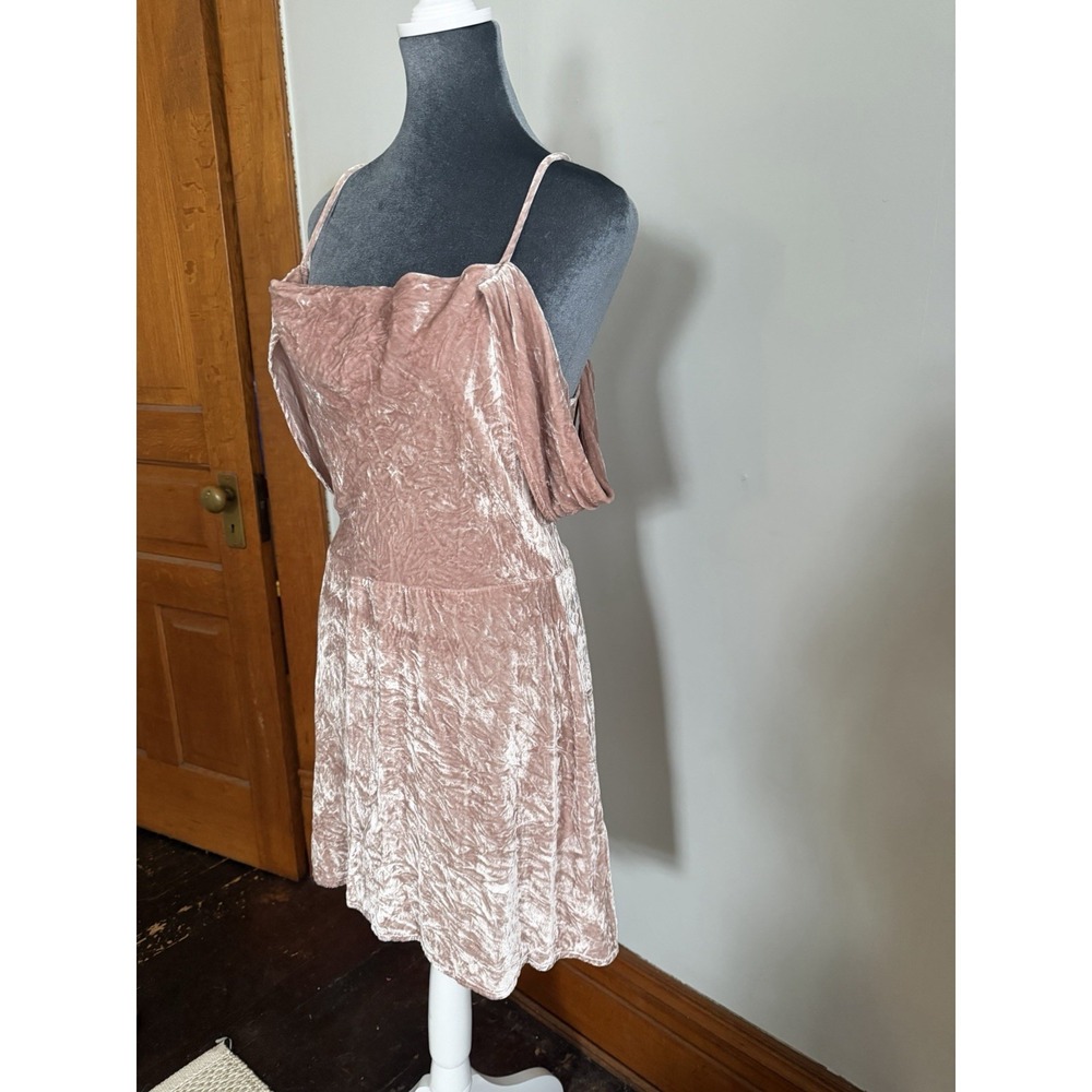 reformation dress Pink Velvet Romantic Off Shoulder Mini Velour‎ Milkmaid 10